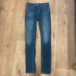 Rag and bone 10in skinny Jean
